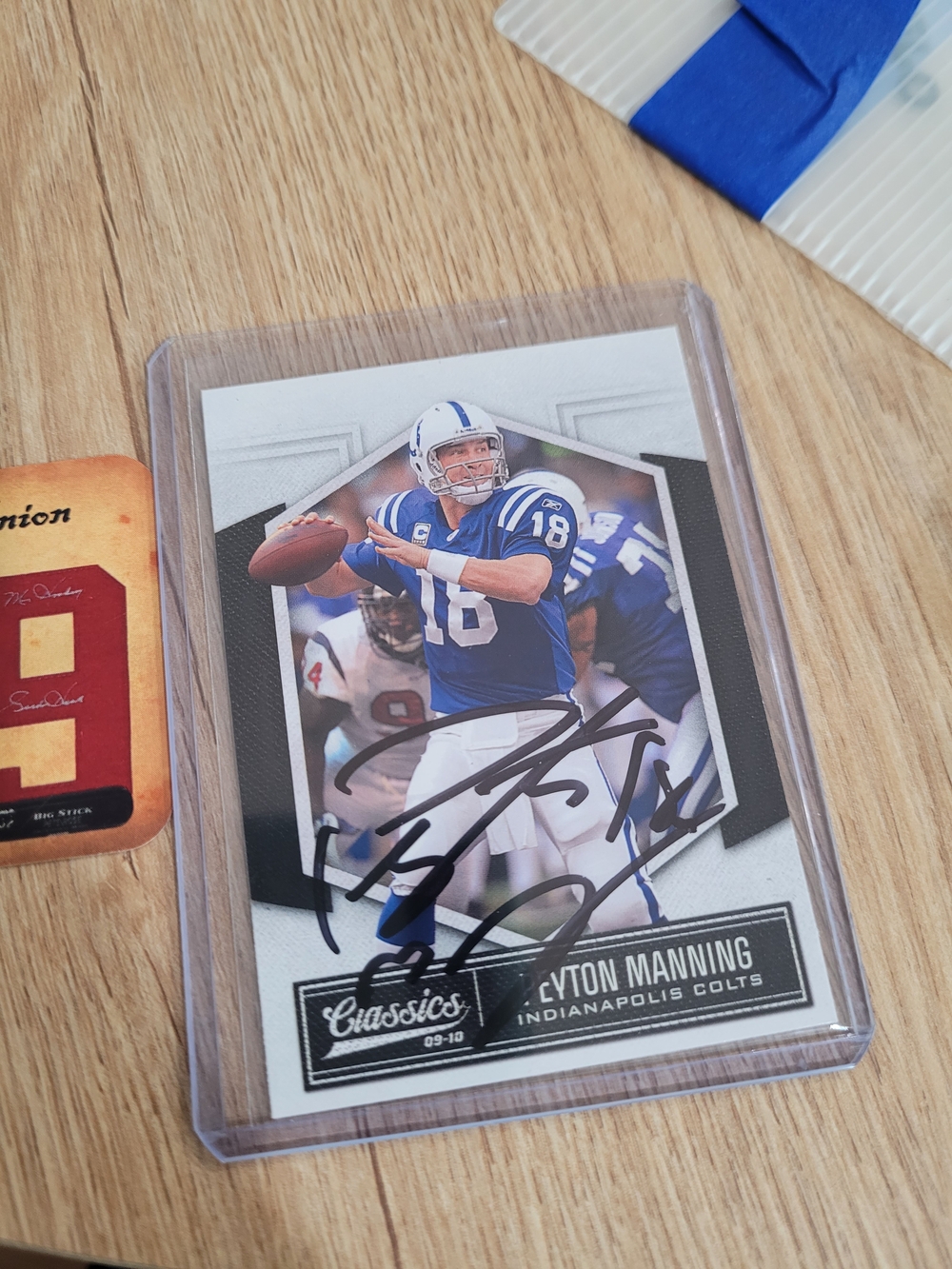 Peyton Manning Autographed Indianapolis Colts Football Card